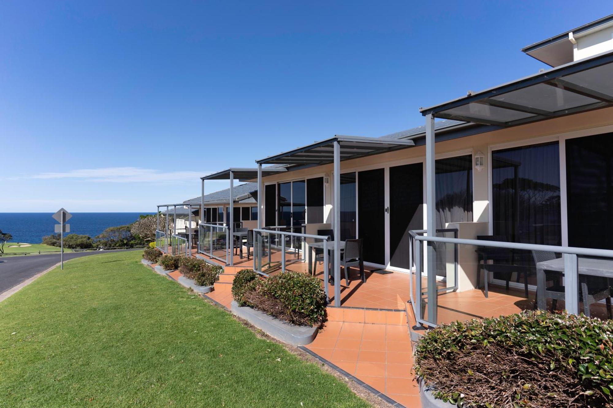 Amooran Oceanside Apartments And Motel Narooma Εξωτερικό φωτογραφία