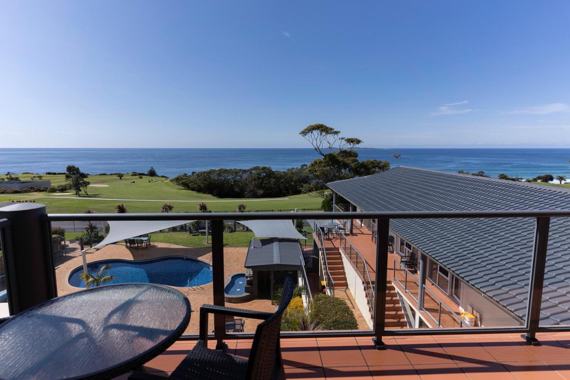 Amooran Oceanside Apartments And Motel Narooma Εξωτερικό φωτογραφία