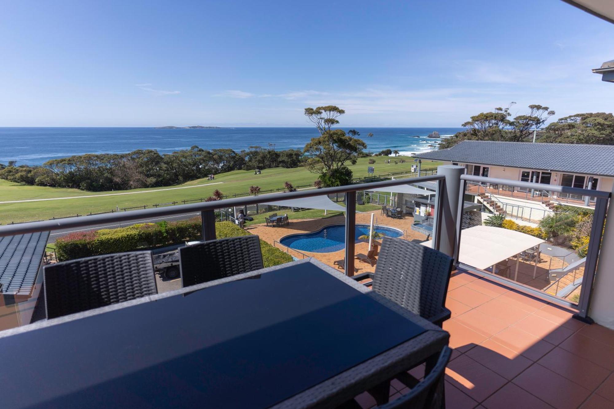 Amooran Oceanside Apartments And Motel Narooma Εξωτερικό φωτογραφία