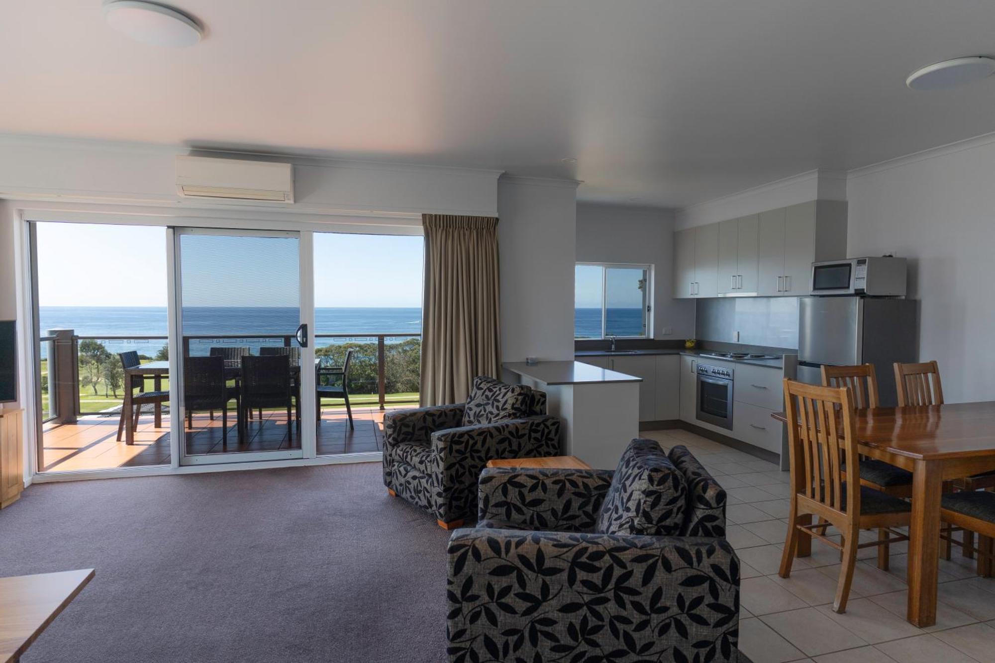 Amooran Oceanside Apartments And Motel Narooma Εξωτερικό φωτογραφία